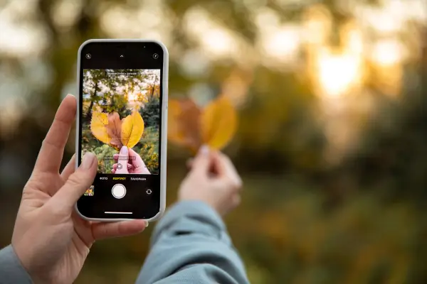 Capturando a Magia Literária: Os Melhores Smartphones para Fotografia em Viagens Literárias